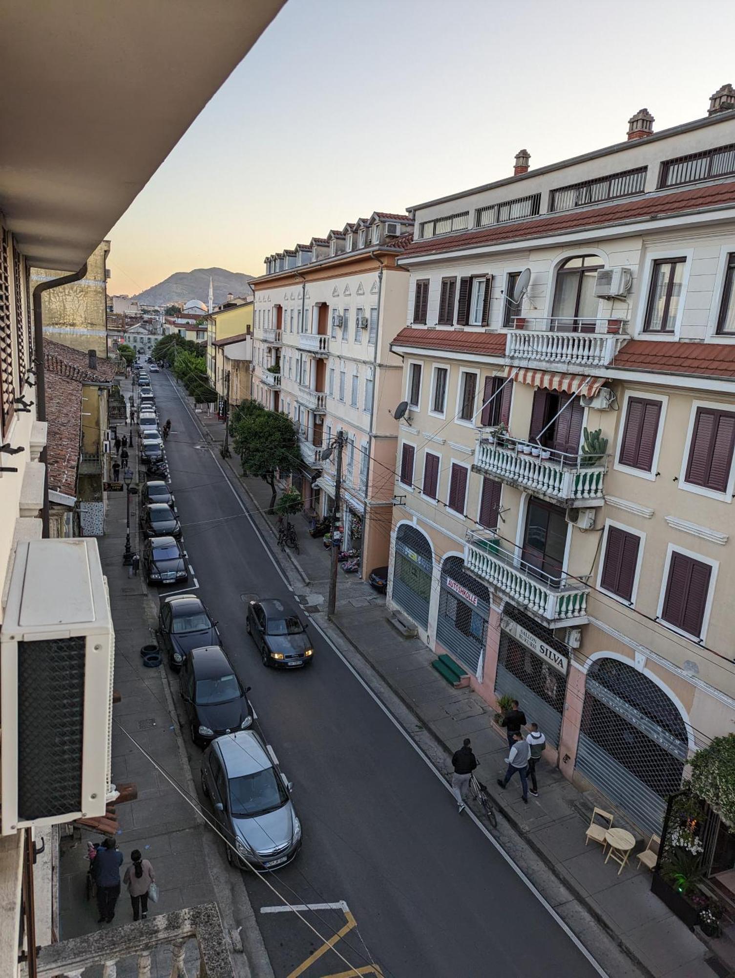 Tias Hostel Shkodra Kültér fotó