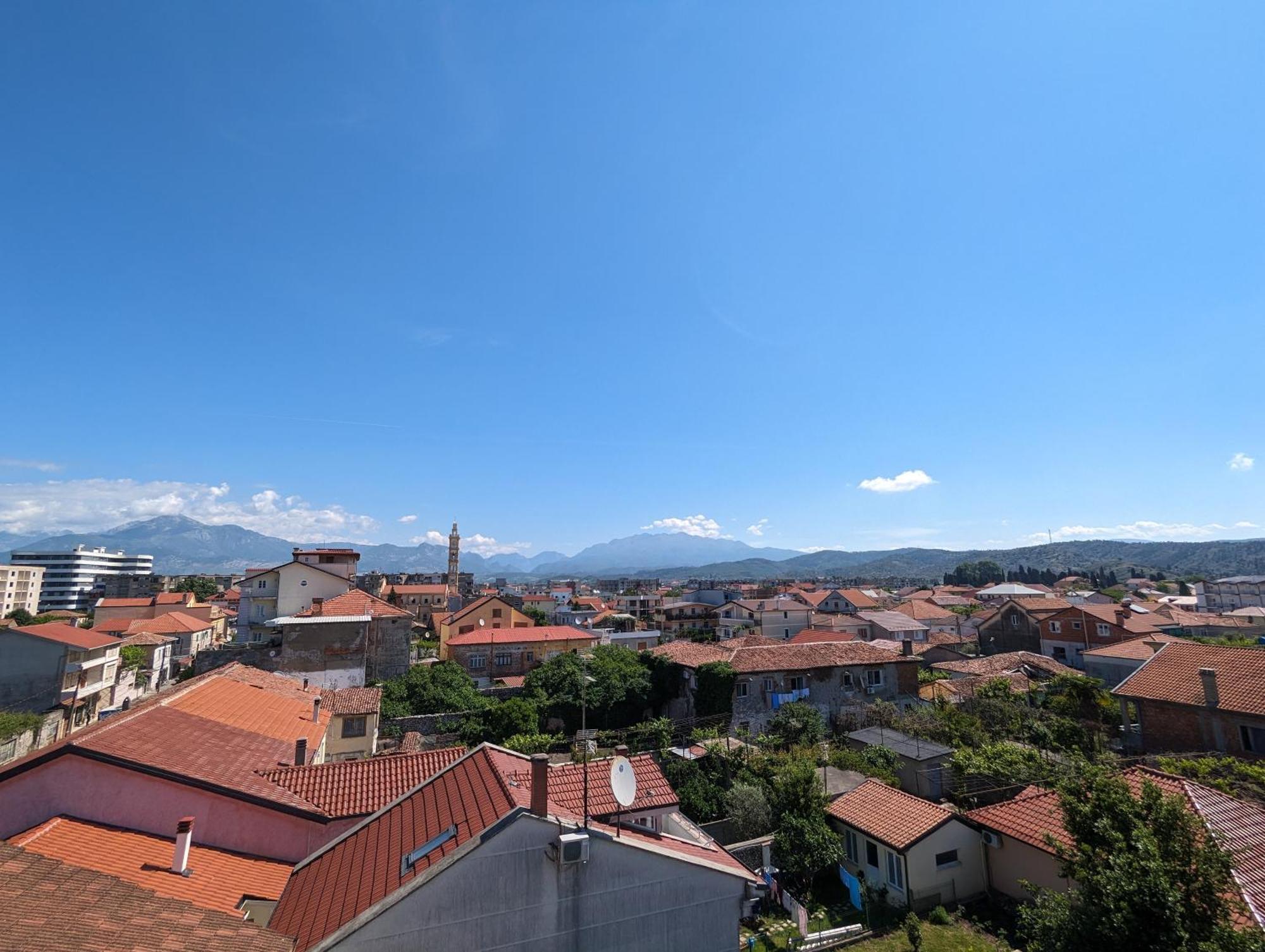 Tias Hostel Shkodra Kültér fotó