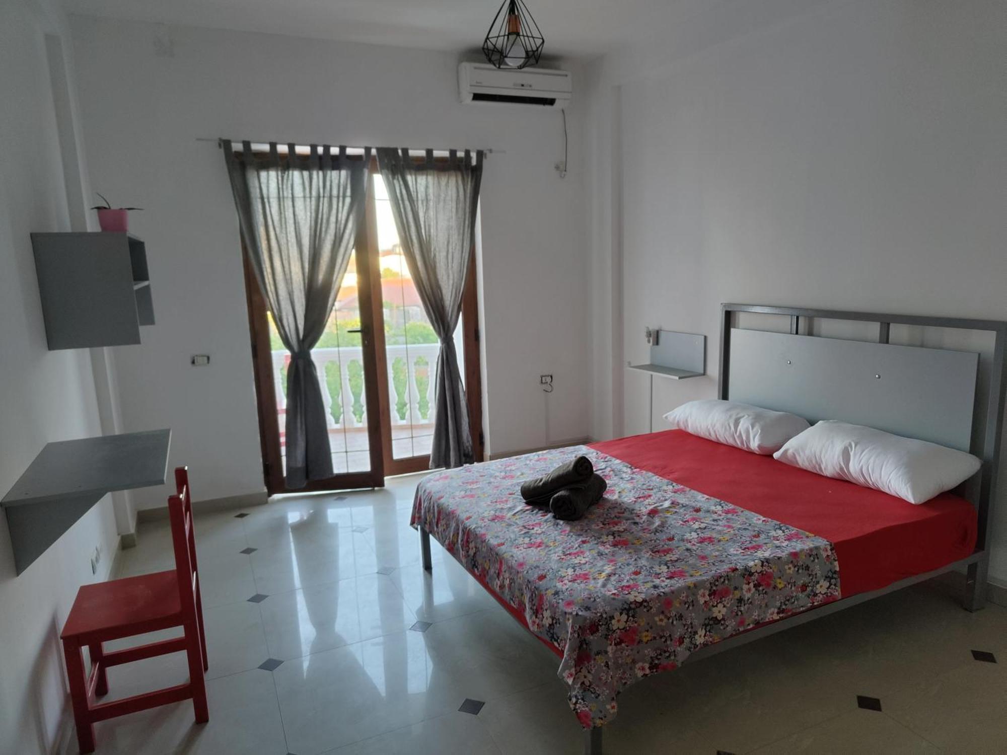 Tias Hostel Shkodra Kültér fotó